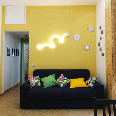 Casa Maura - 2 Passi Nella Storia Apartment เจนัว ภายนอก รูปภาพ