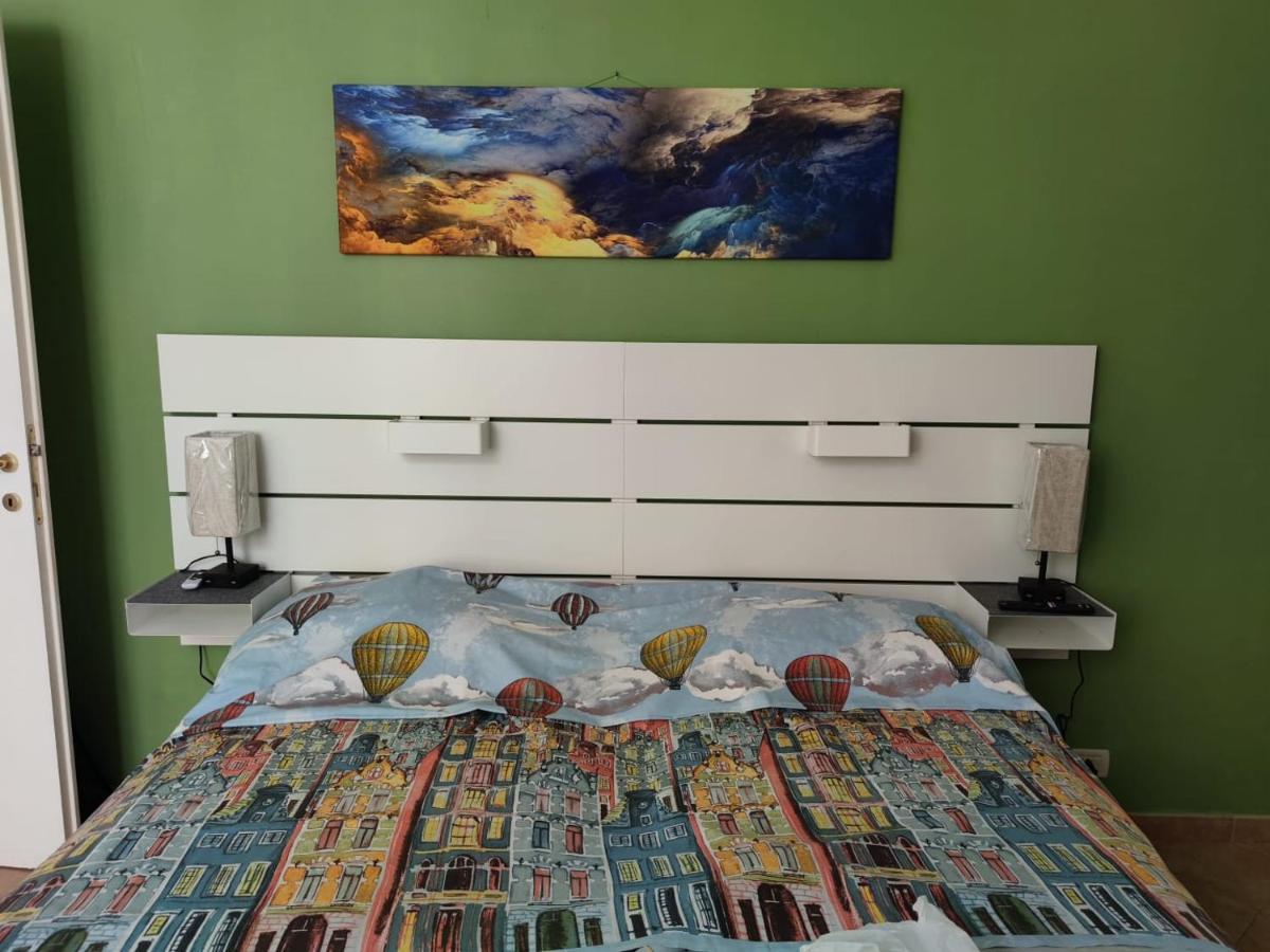Casa Maura - 2 Passi Nella Storia Apartment เจนัว ภายนอก รูปภาพ